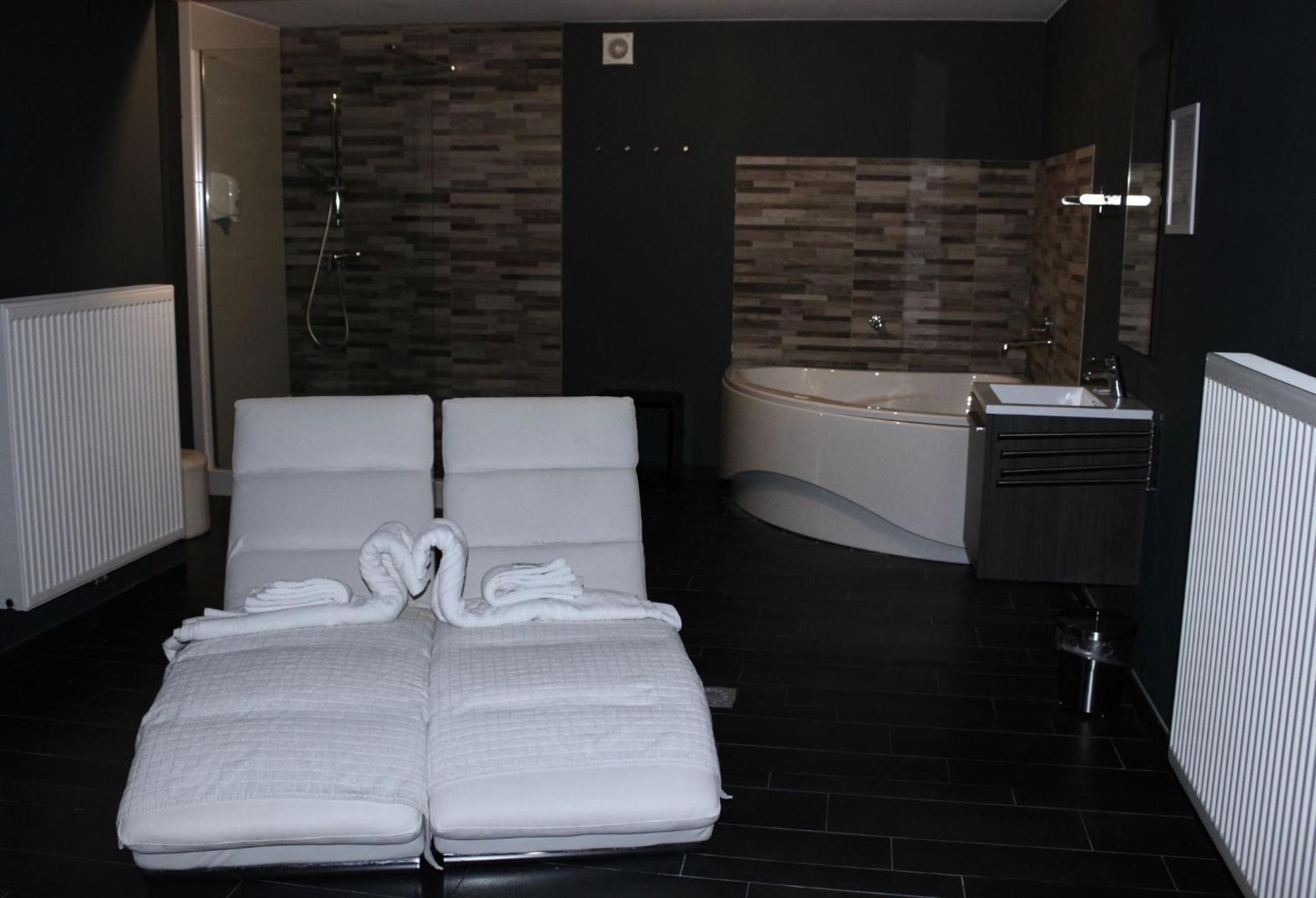 V E R O N E - Rooms&Suites - Liège - Rocourt Extérieur photo